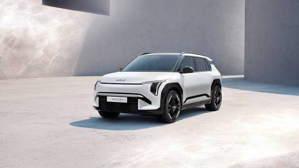 Kia EV3 Standard Range FWD